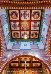 2018051203, Ceiling and apse detail