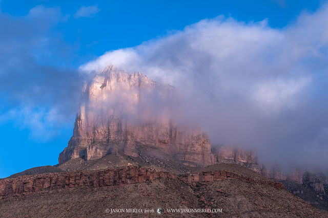 2016111001, Clouds surrounding El Capitán