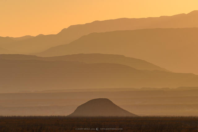 2022030506, Layered mountains