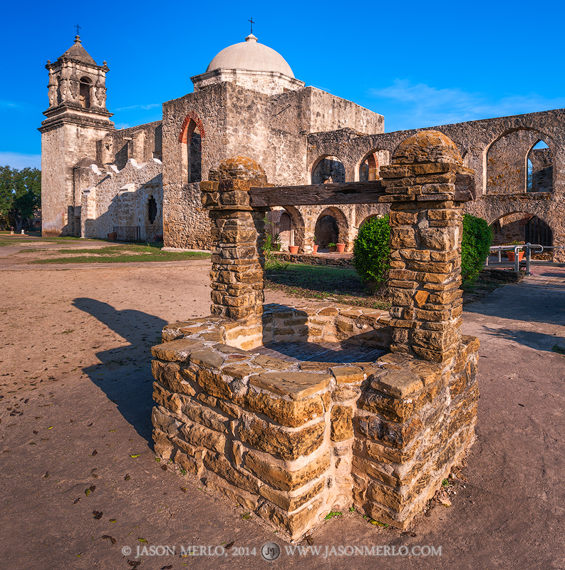 Water well and Mission San José in San Antonio, Texas.